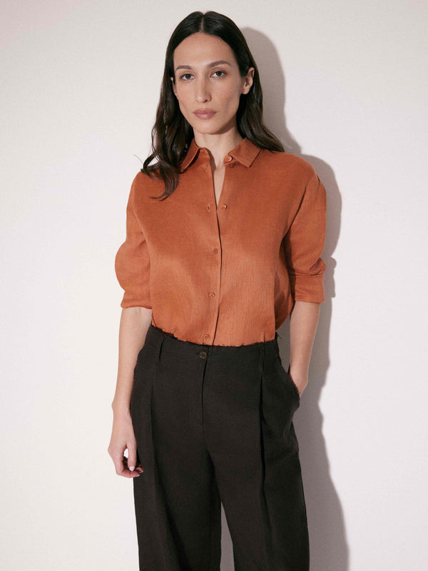 Fitted Linen Shirt