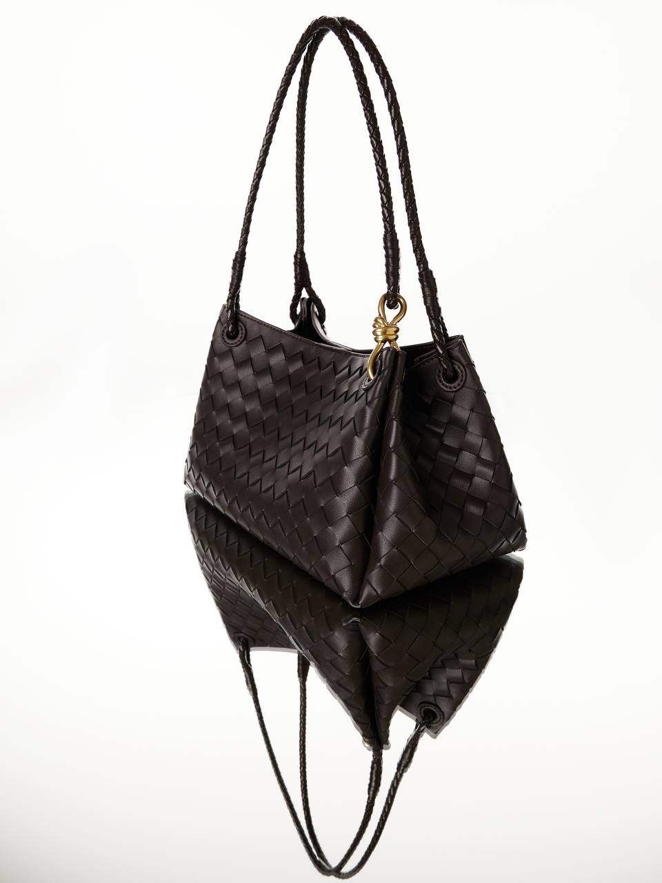 Woven leather shoulder bag