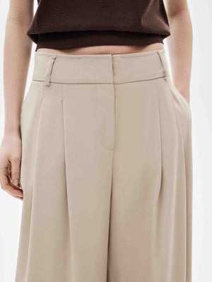 Wide-leg trousers